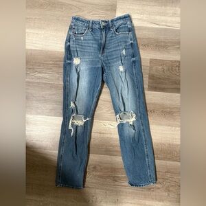 Hollister Ultra high Rise Distressed Mom Blue Jeans